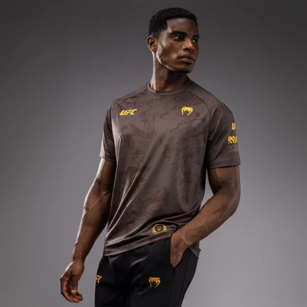 T-shirt Dry-Tech UFC Fusion by Venum Fight Week - Marron Terrestre – Image 2